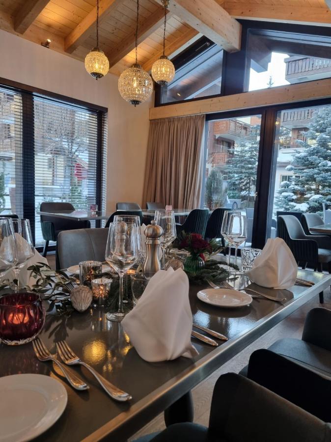 Mirabeau Etoile Hotel Zermatt Bagian luar foto